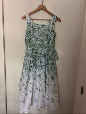 Laura Ashley Japan Cotton Floral Green White Midi Tea Dress S